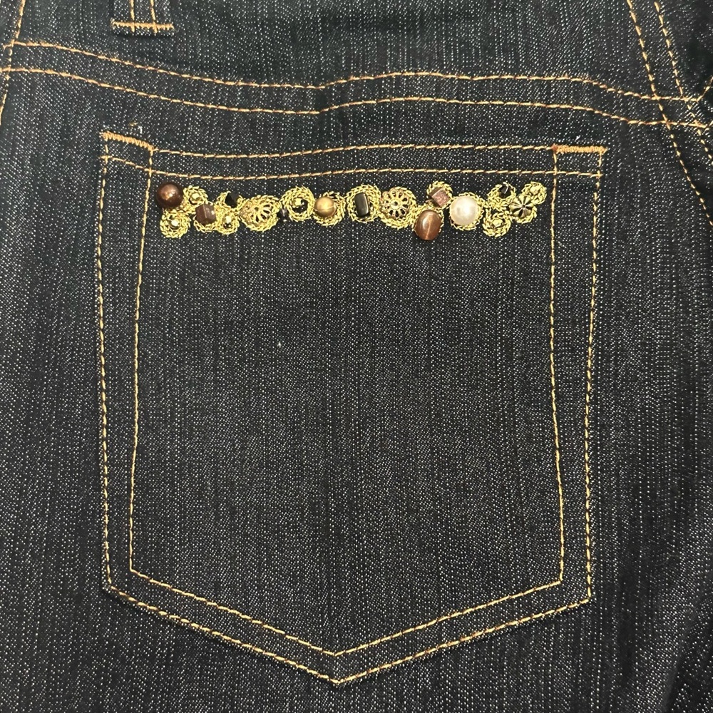V Cristina Jeans Cropped 2P Black Beaded Cheetah Print Satin Hem - Picture 8 of 9